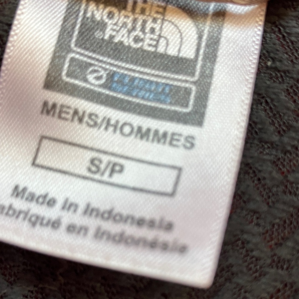 The North Face Red and Gray Utility Jacket - Picture 4 of 6